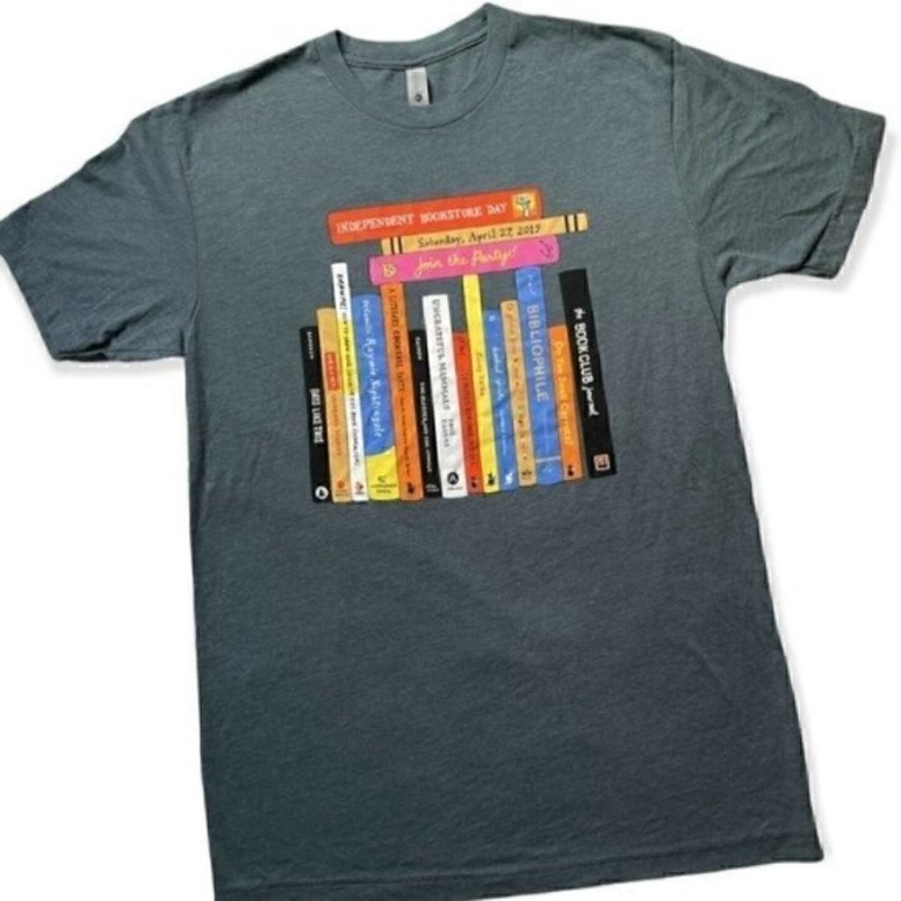 NWOT Independent Bookstore Day 2019 Short Sleeve T Shirt Adult Size S Gray/Green